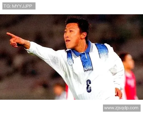 在光鲜背后足球明星的孤独与寂寞谁才是最孤独的那一个